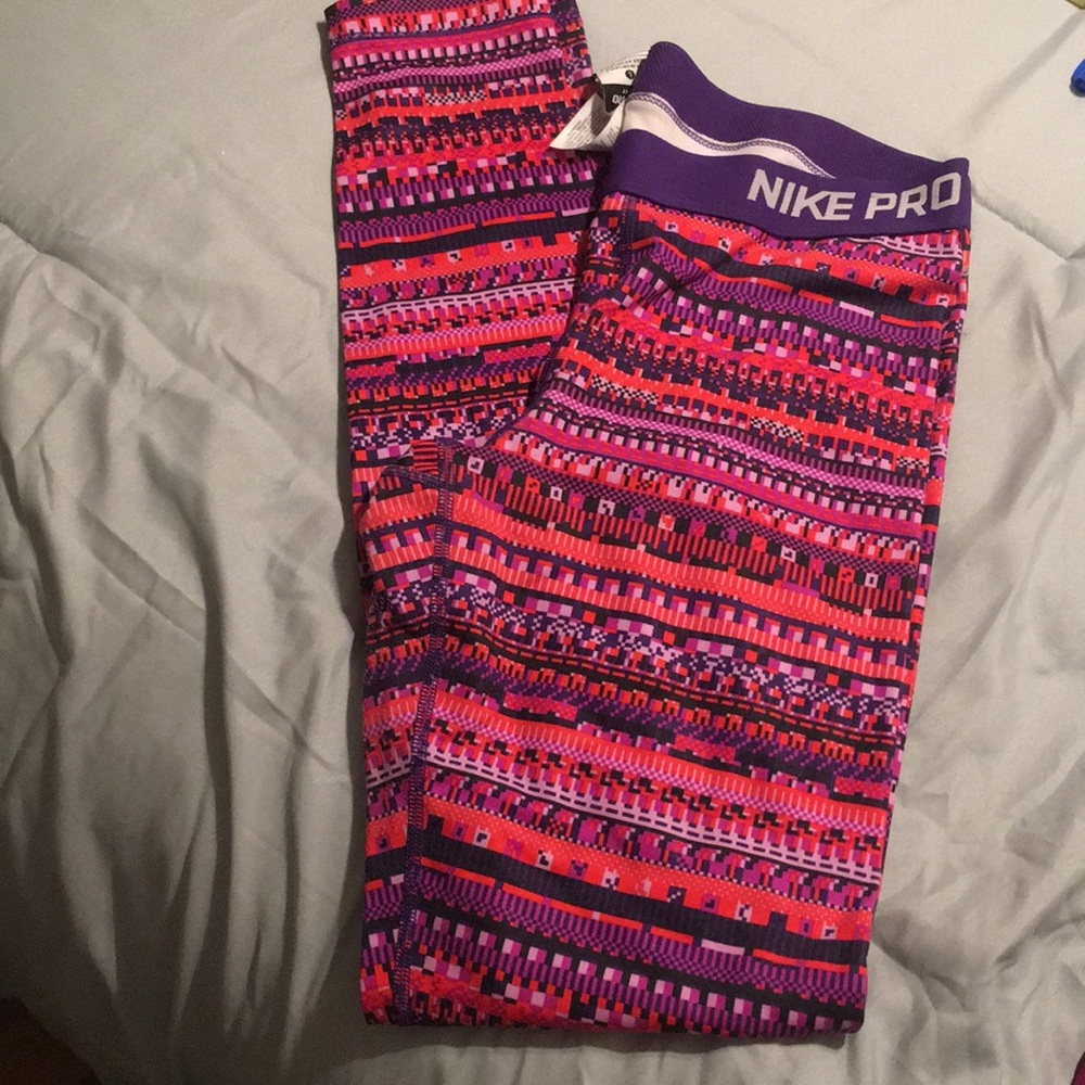 Nike gym leggings size Large